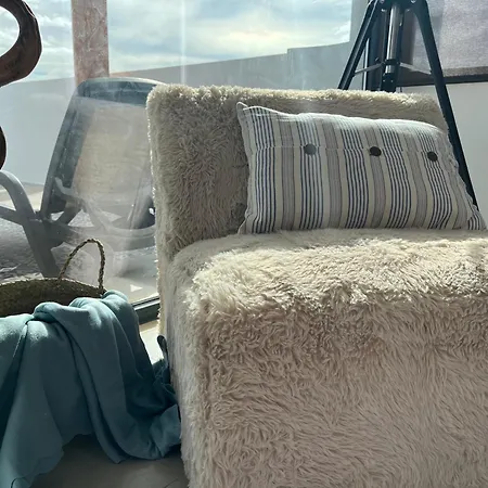 Ocean View By Charmes Penthouse Apartman *