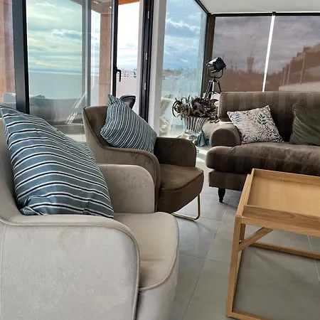 Ocean View By Charmes Penthouse Apartment *